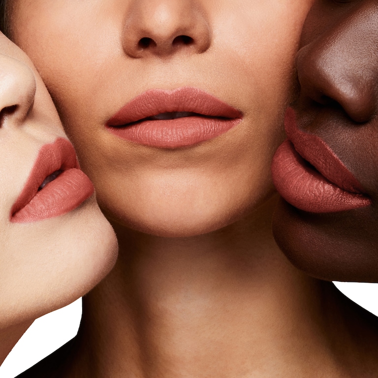 Liquid Lip Luxe Matte, 6.0 ml, 130 Rose Dusk, 130, Model, multiple
